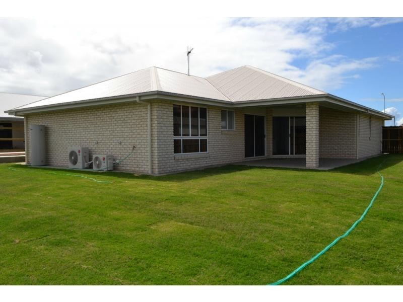 12 Beech Links Drive, Belle Eden, Ashfield QLD 4670
