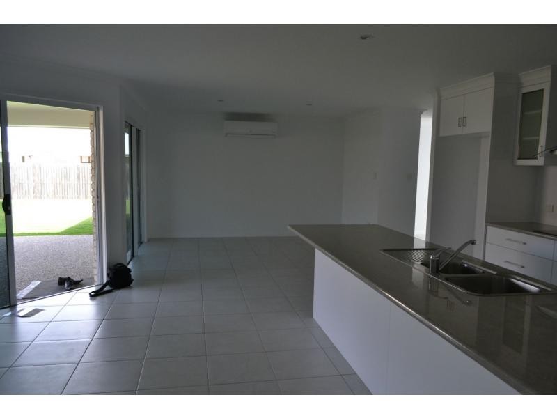 12 Beech Links Drive, Belle Eden, Ashfield QLD 4670