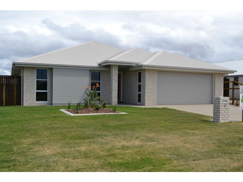 12 Beech Links Drive, Belle Eden, Ashfield QLD 4670