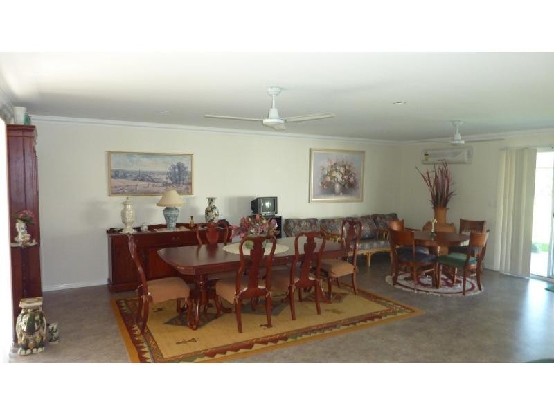 Sharon QLD 4670