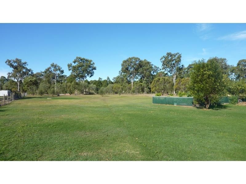 Sharon QLD 4670