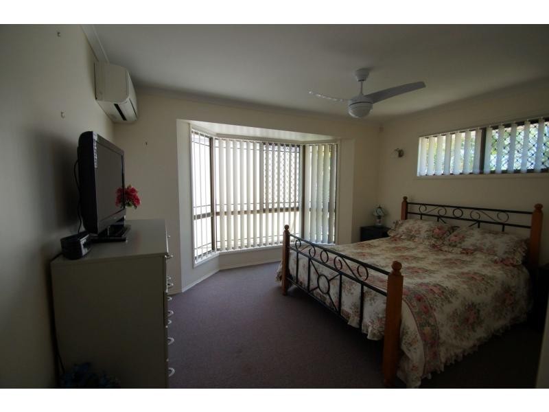 14 Brolga Court, Eli Waters QLD 4655