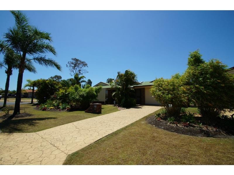 14 Brolga Court, Eli Waters QLD 4655