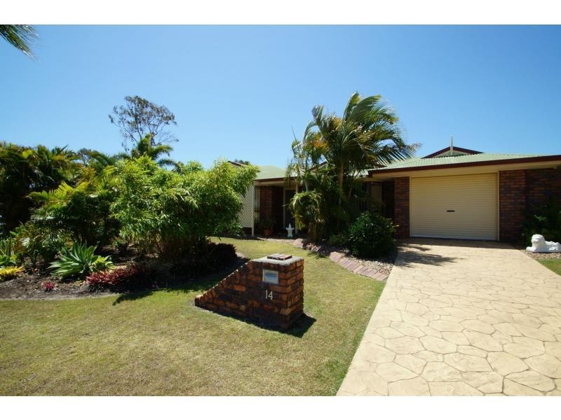 14 Brolga Court, Eli Waters QLD 4655