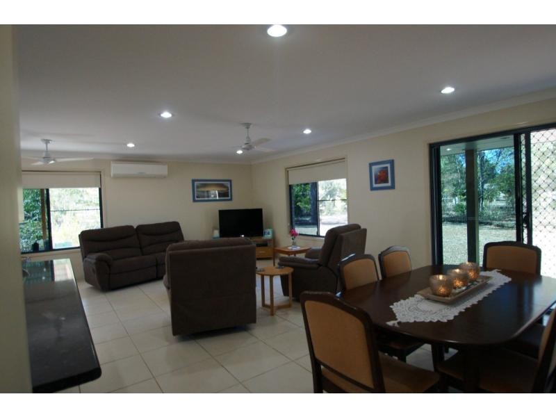 5 Kingfisher Crescent, Moore Park Beach QLD 4670