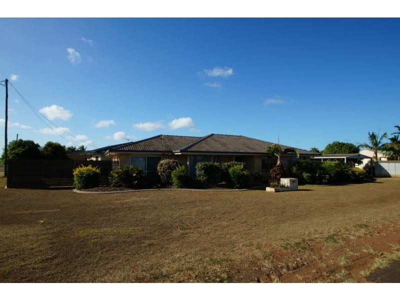 286 Batchlers Road, Gooburrum QLD 4670