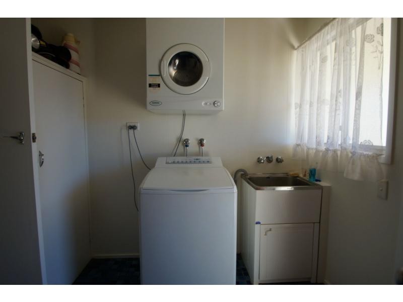 286 Batchlers Road, Gooburrum QLD 4670