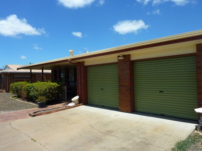 13 East West avenue, Avoca QLD 4670