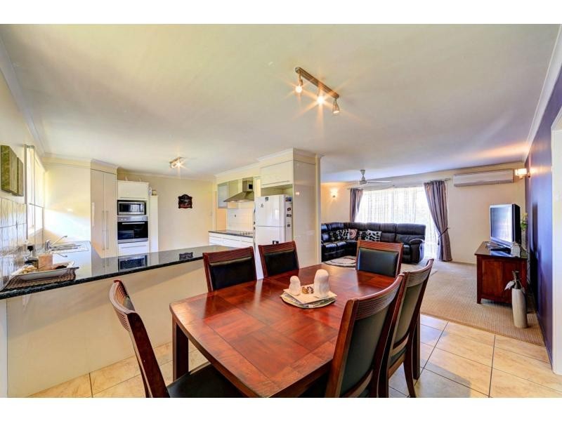 286 Batchlers Road, Gooburrum QLD 4670