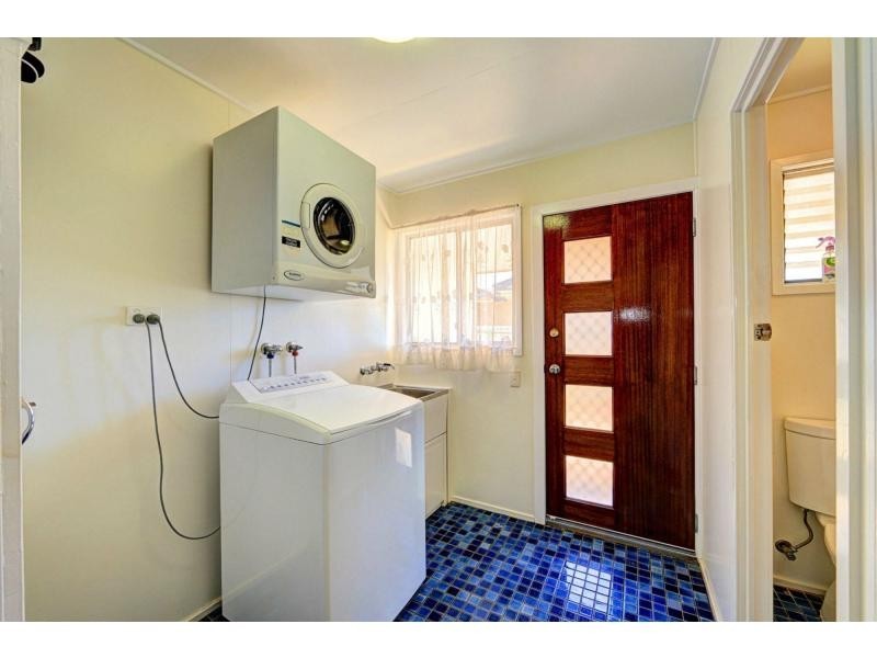 286 Batchlers Road, Gooburrum QLD 4670