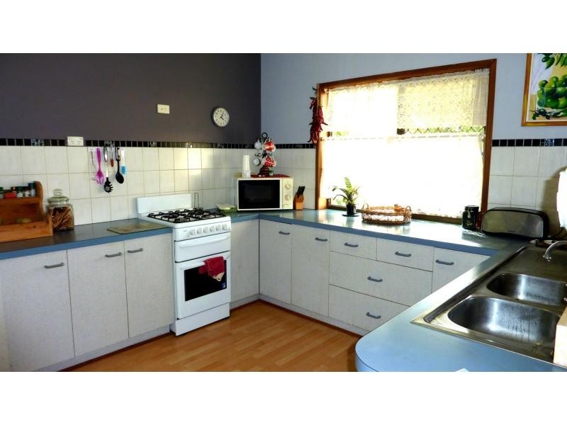 1400 Moore Park Road, Gooburrum QLD 4670