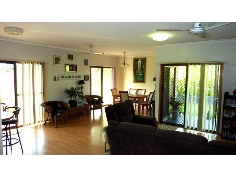 1400 Moore Park Road, Gooburrum QLD 4670
