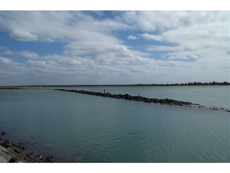 Burnett Heads QLD 4670