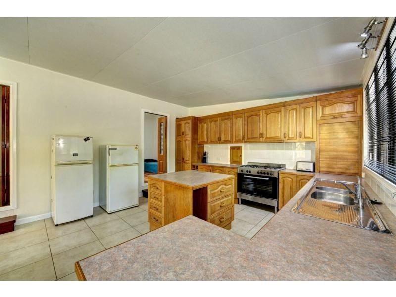 120 Albionville River Rd, Bungadoo QLD 4671