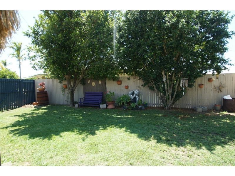 8 St Mary’s, Kepnock QLD 4670