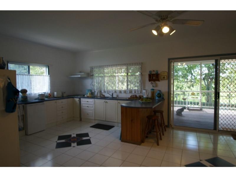 32 Donald, Bundaberg North QLD 4670
