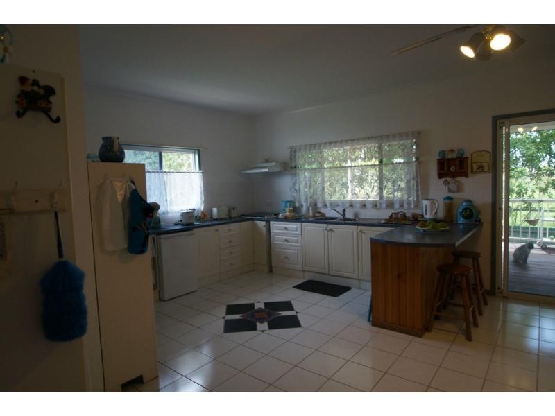 32 Donald, Bundaberg North QLD 4670