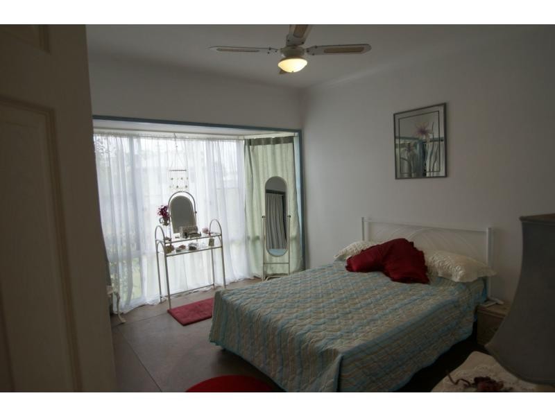 32 Donald, Bundaberg North QLD 4670