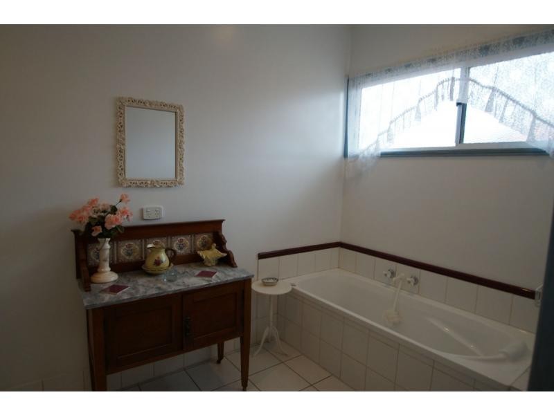 32 Donald, Bundaberg North QLD 4670