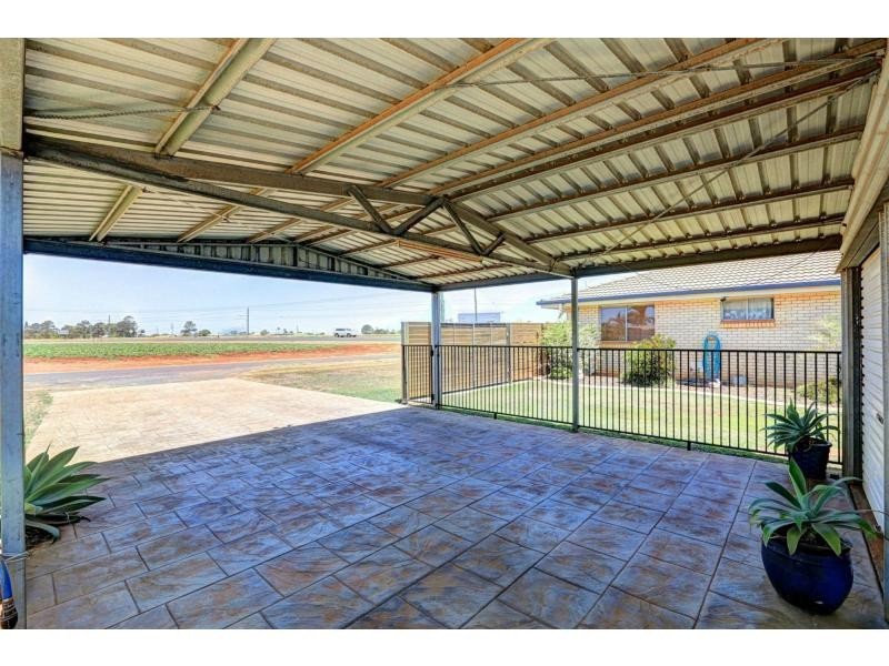 286 Batchlers Road, Gooburrum QLD 4670