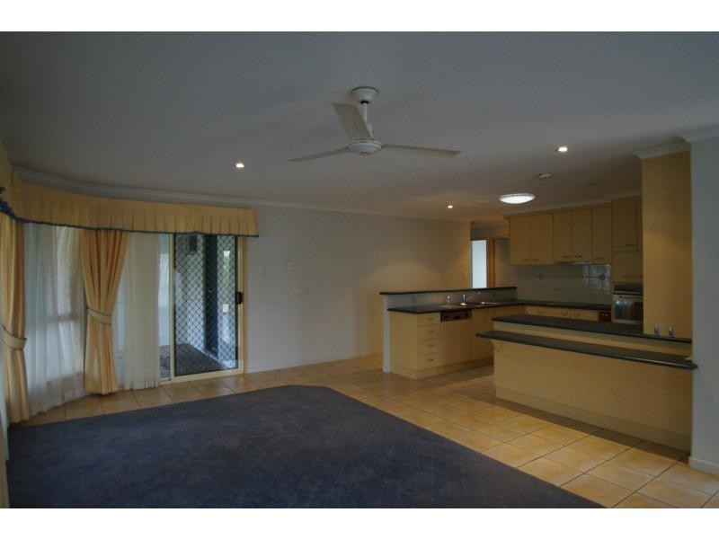 13 Grimstead Street, Bundaberg West QLD 4670