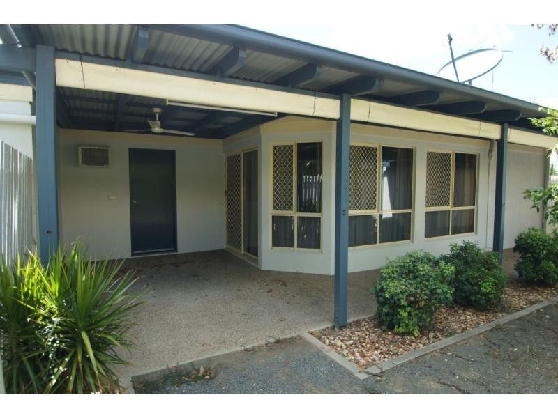 13 Grimstead Street, Bundaberg West QLD 4670