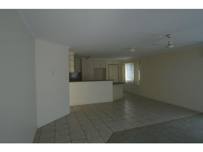 13 Grimstead Street, Bundaberg West QLD 4670