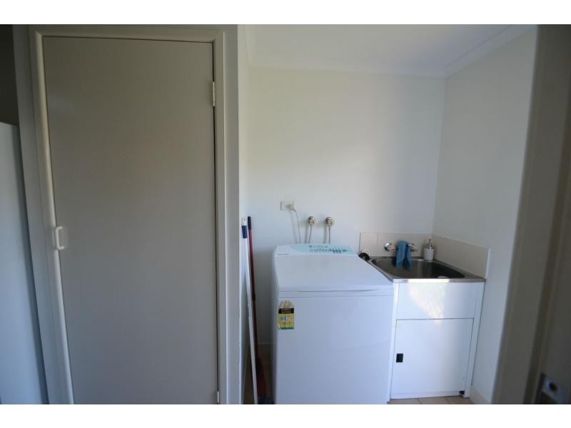 Unit 3/2 Adams Street, Bundaberg West QLD 4670