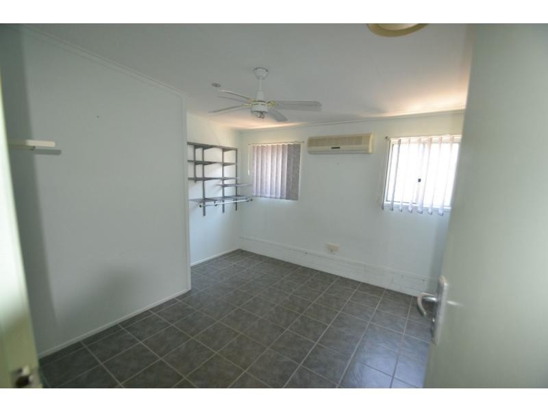1 Pizzey Street, Kepnock QLD 4670