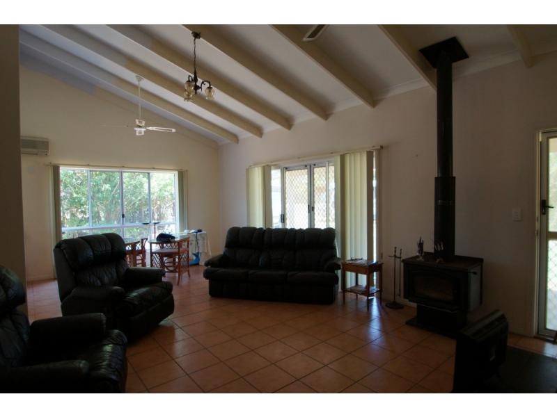 Moore Park Beach QLD 4670