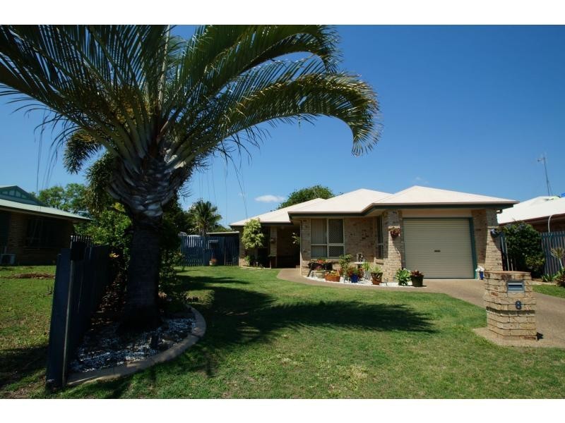 8 St Mary’s, Kepnock QLD 4670
