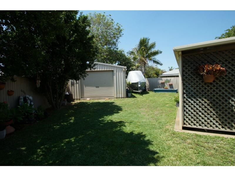 8 St Mary’s, Kepnock QLD 4670