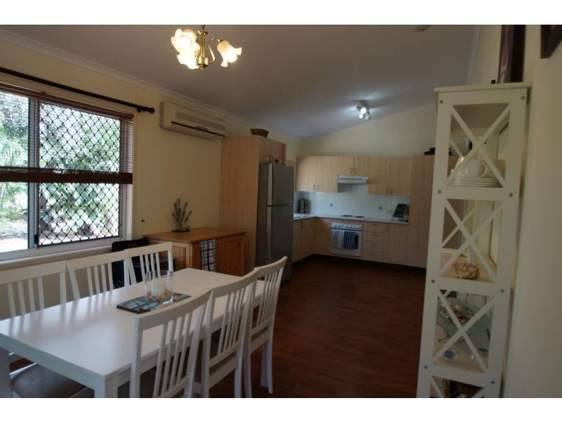 Moore Park Beach QLD 4670