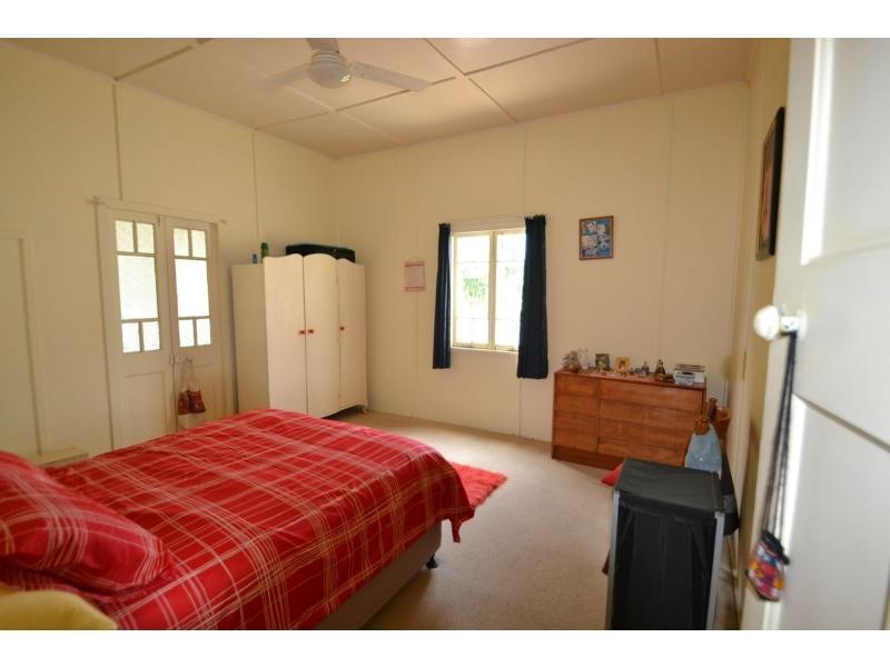2A Walker Street, Walkervale QLD 4670