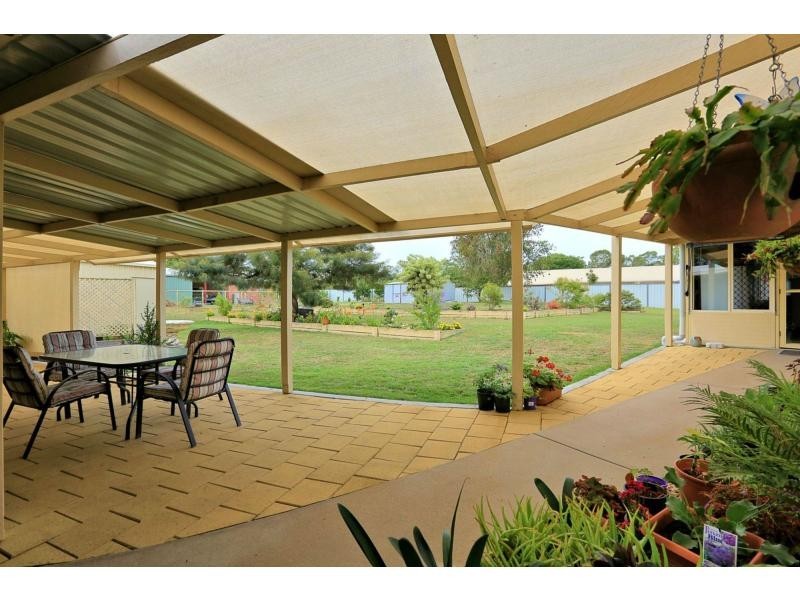 1 Ibis Way, Moore Park Beach QLD 4670