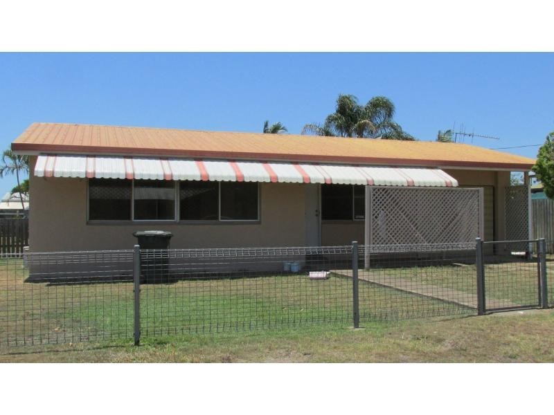 6 Wallace Street, Bundaberg North QLD 4670