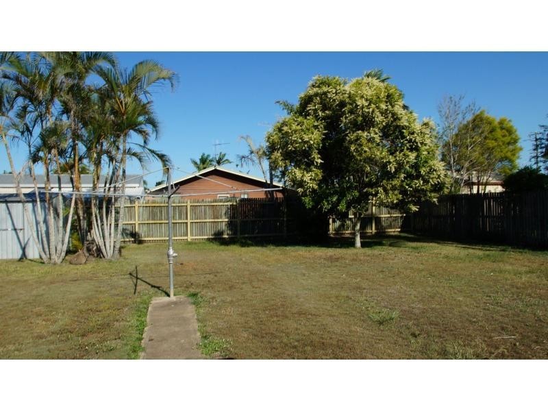 6 Wallace Street, Bundaberg North QLD 4670