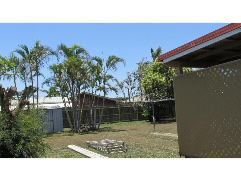 6 Wallace Street, Bundaberg North QLD 4670