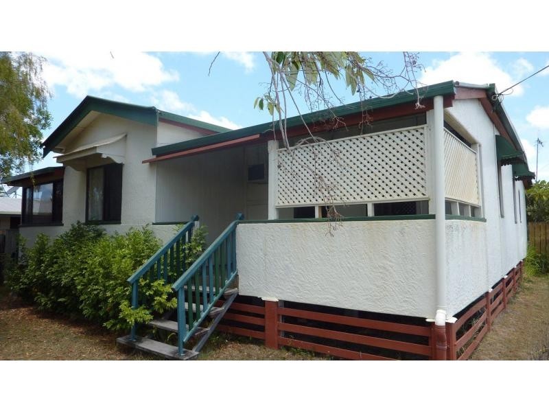 39 Svensson Street, Svensson Heights QLD 4670