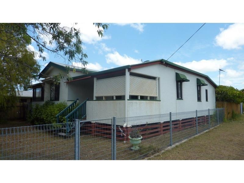 39 Svensson Street, Svensson Heights QLD 4670