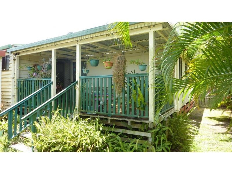 39 Svensson Street, Svensson Heights QLD 4670
