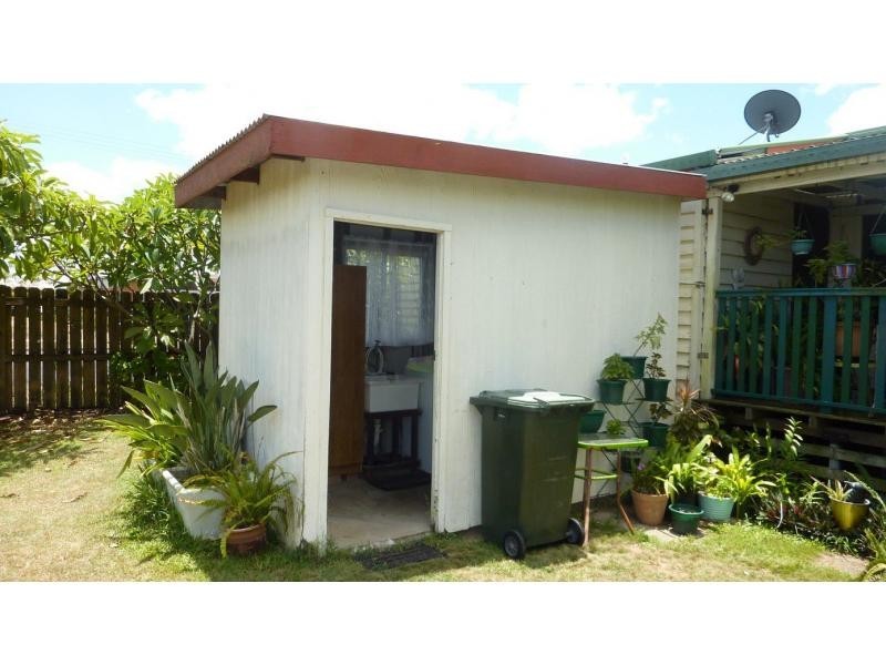 39 Svensson Street, Svensson Heights QLD 4670