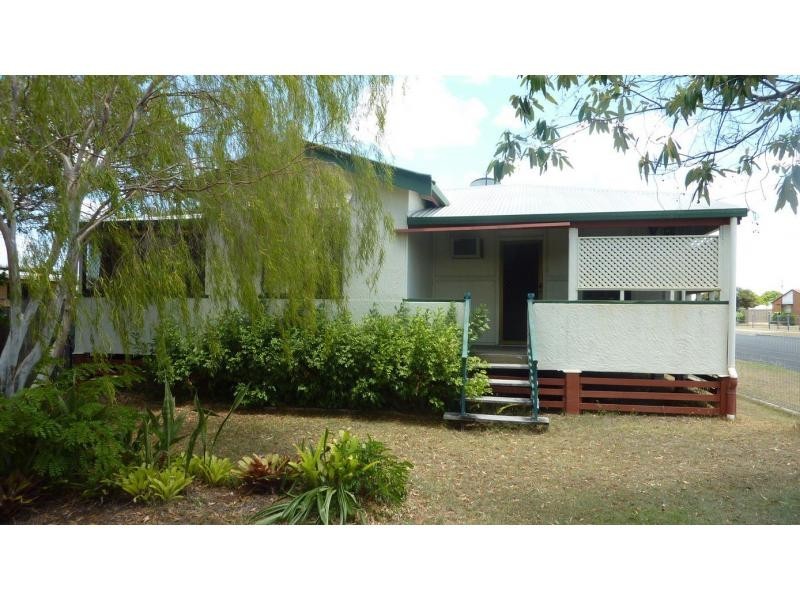 39 Svensson Street, Svensson Heights QLD 4670