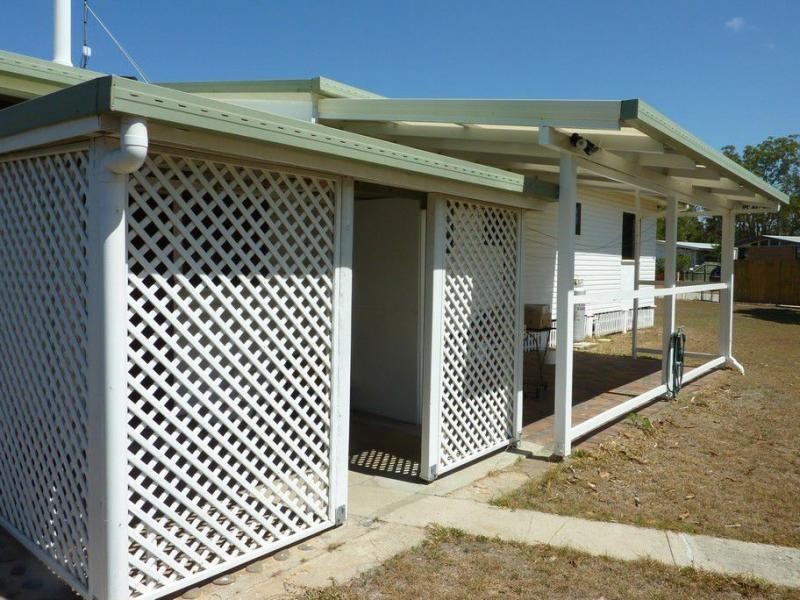 18 Farthing, Kepnock QLD 4670