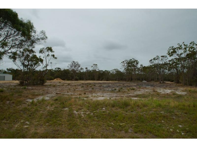 Moore Park Beach QLD 4670