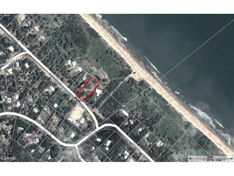 Moore Park Beach QLD 4670