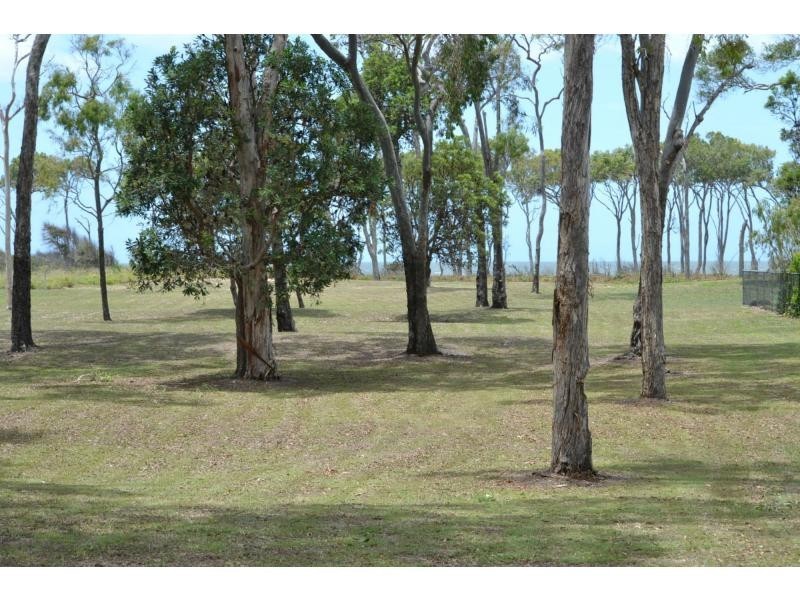 Moore Park Beach QLD 4670