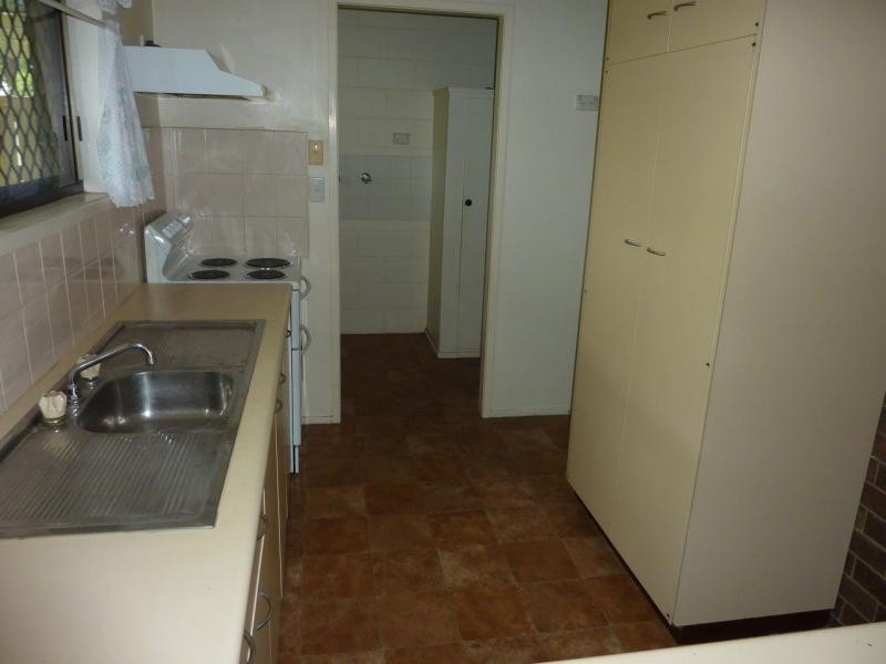 Avenell Heights QLD 4670