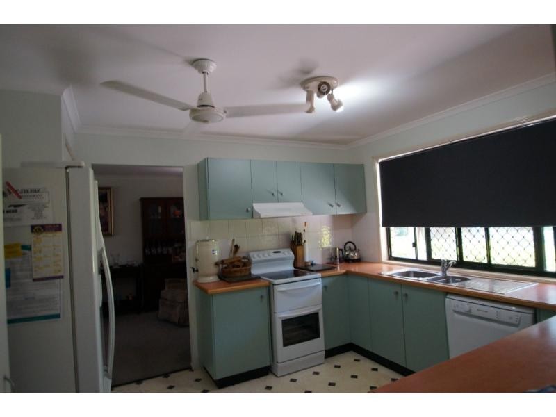 Moore Park Beach QLD 4670