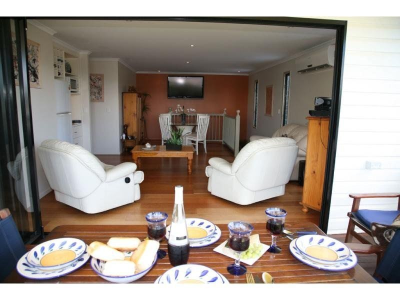 Moore Park Beach QLD 4670